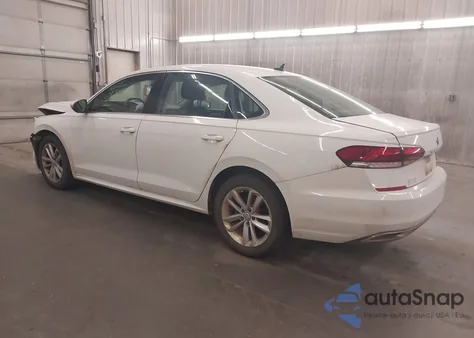 2020 Volkswagen Passat 2.0T Se z USA, uszkodzony, nr VIN 1VWSA7A33LC024221